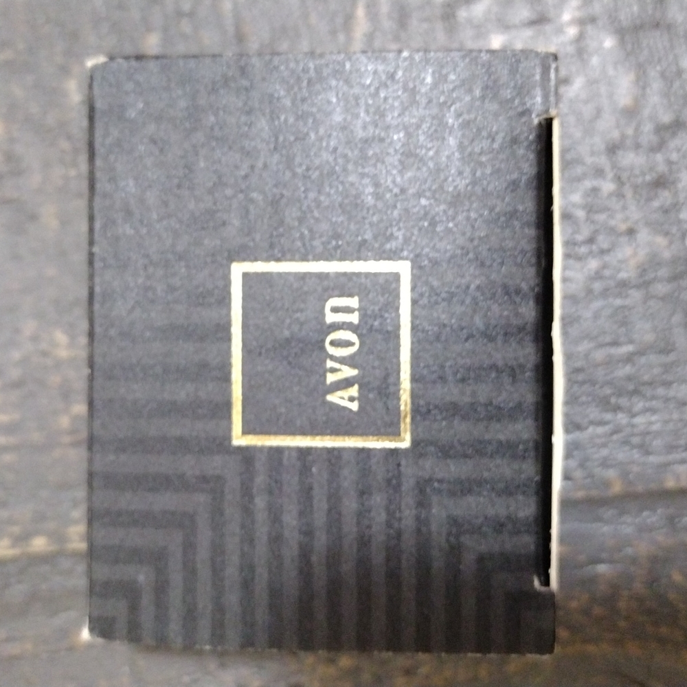 🎁🎄 VINTAGE AVON 1992 ENAMEL PEACE PIN - Picture 5 of 6